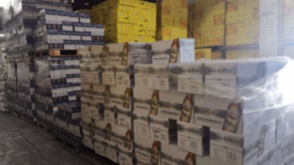 啤酒饮料如何靠专业仓储锁定最佳风味？广州新天地物流仓储服务